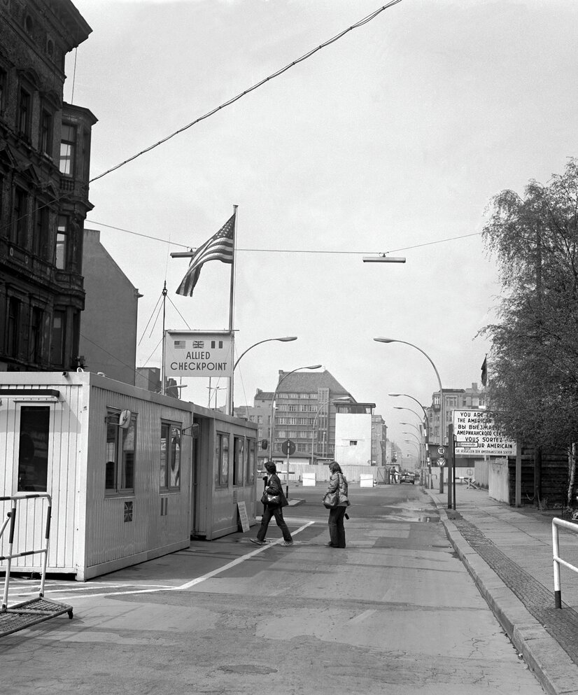 Checkpoint charlie 1977